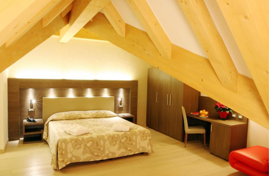 Grand Hotel Miramonti Passo del Tonale Room photo